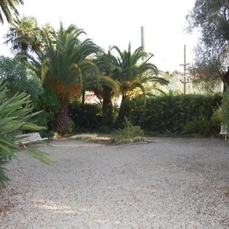 Apartament Beau 3p Face Mer Avec Garage 1 *